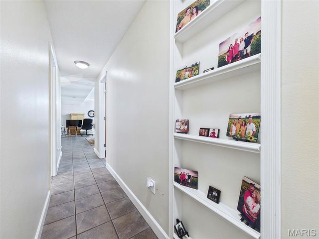 281 Fountain Drive, Glen Carbon, IL 62034