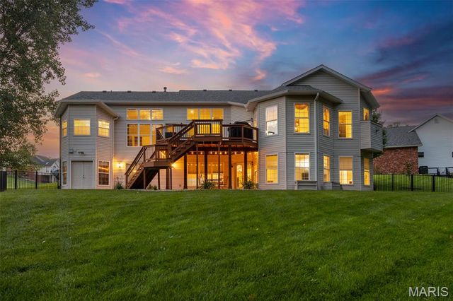 281 Fountain Drive, Glen Carbon, IL 62034