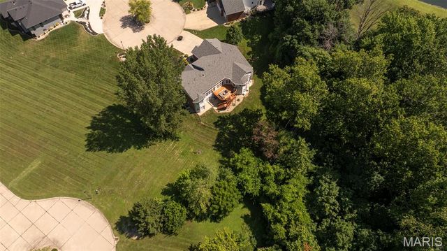 281 Fountain Drive, Glen Carbon, IL 62034