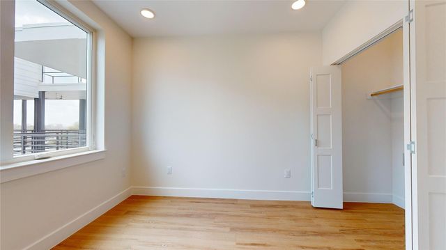 114 Delmar Street Street 407, Houston, TX 77011