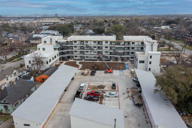 114 Delmar Street Street 407, Houston, TX 77011