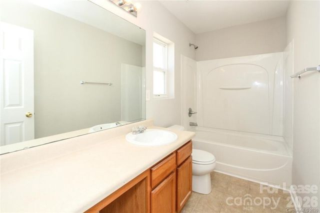10816 Carstairs Street, Charlotte, NC 28213