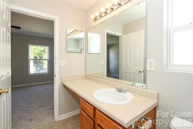 10816 Carstairs Street, Charlotte, NC 28213