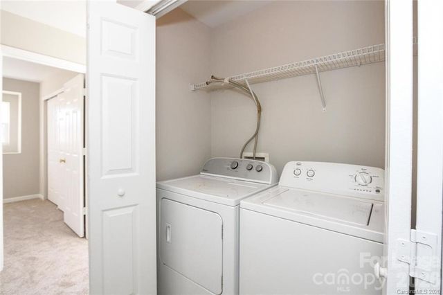 10816 Carstairs Street, Charlotte, NC 28213