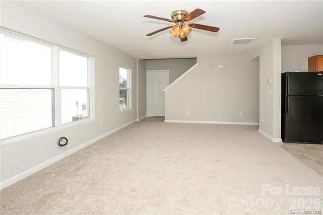 10816 Carstairs Street, Charlotte, NC 28213