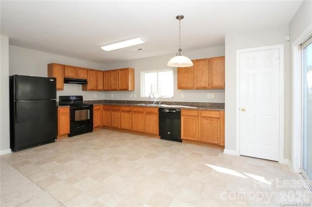 10816 Carstairs Street, Charlotte, NC 28213