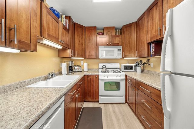 600 N Brea Boulevard 43, Brea, CA 92821