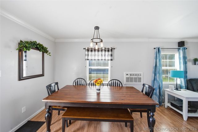 8390 Edmondson Road, Mounds, OK 74047