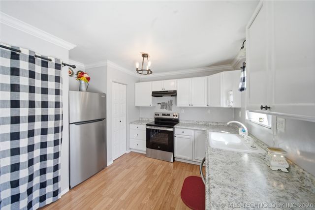 8390 Edmondson Road, Mounds, OK 74047