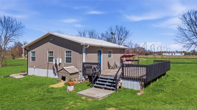 8390 Edmondson Road, Mounds, OK 74047