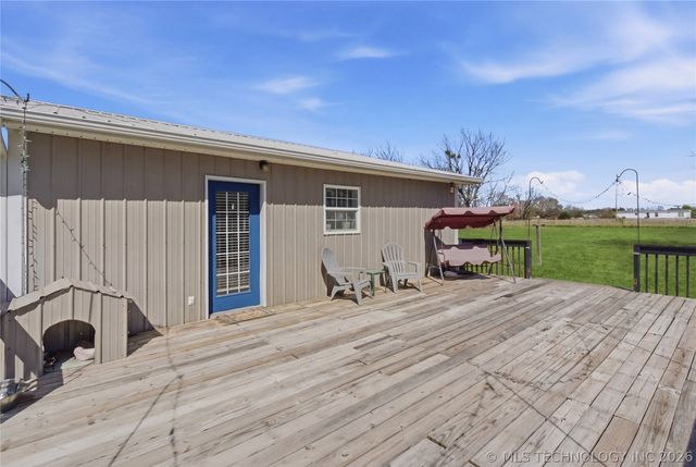 8390 Edmondson Road, Mounds, OK 74047