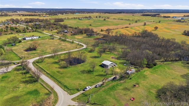 8390 Edmondson Road, Mounds, OK 74047