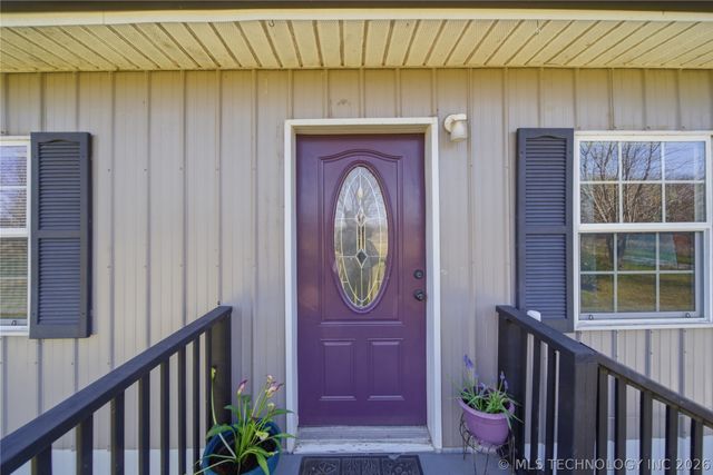 8390 Edmondson Road, Mounds, OK 74047