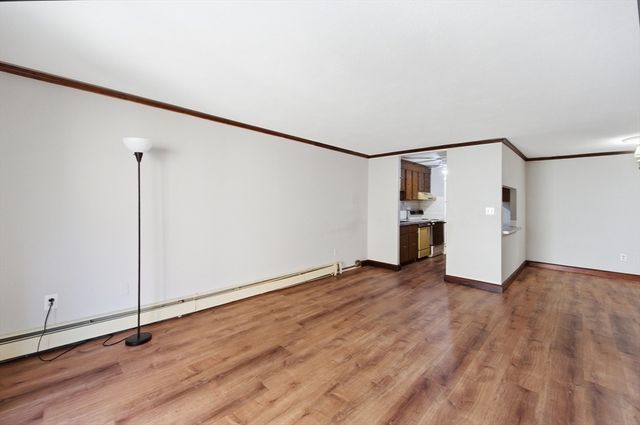 358 Broadway 18, Lynn, MA 01904