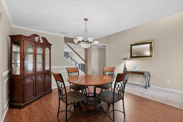 7200 Lake Whitney Drive, Arlington, TX 76002