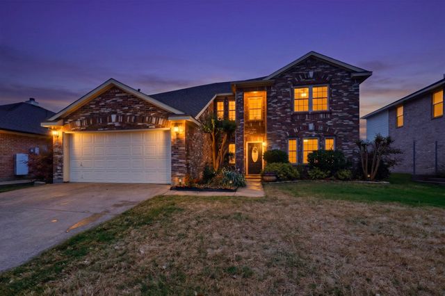 7200 Lake Whitney Drive, Arlington, TX 76002