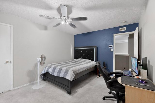 7200 Lake Whitney Drive, Arlington, TX 76002