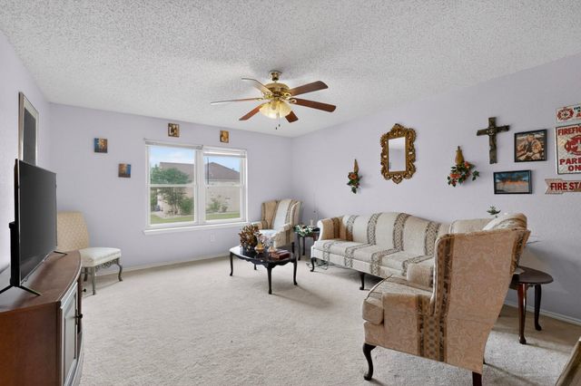 7200 Lake Whitney Drive, Arlington, TX 76002