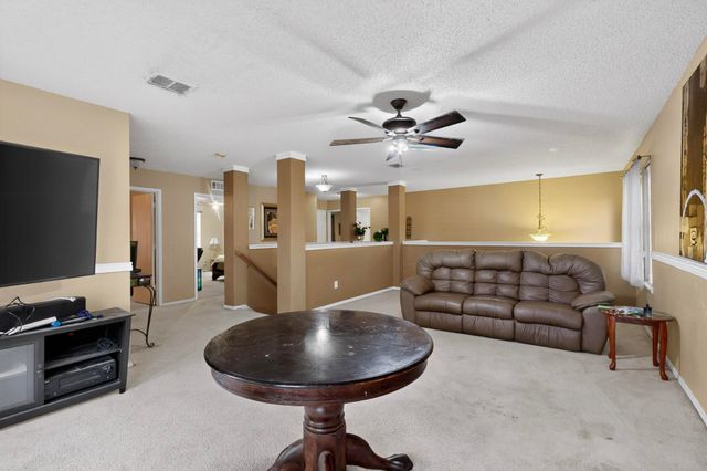 7200 Lake Whitney Drive, Arlington, TX 76002