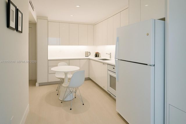2301 Collins Ave 636, Miami Beach, FL 33139