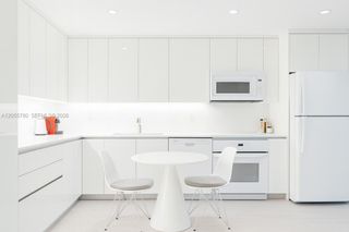 2301 Collins Ave 636, Miami Beach, FL 33139