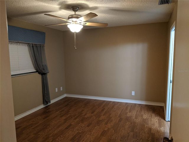 333 BRANDYWINE DRIVE, Valrico, FL 33594
