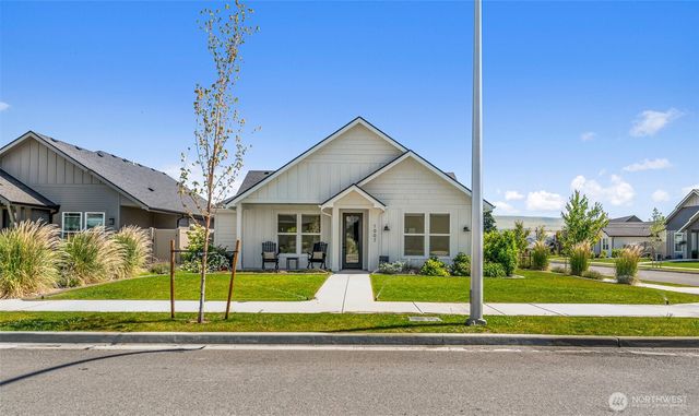 1007 Racine Springs Drive, Wenatchee, WA 98801