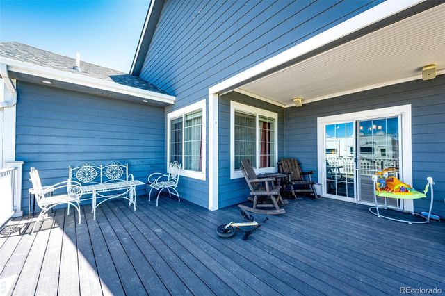 59466 E Commanche Way, Strasburg, CO 80136