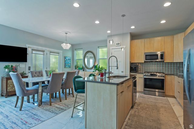 358 E TERRA SOL DR, Salt Lake City, UT 84115