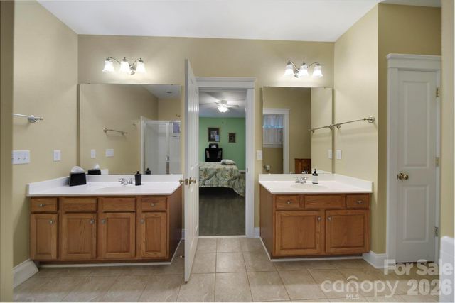 1512 Calvin Hal Road, Lake Wylie, SC 29710