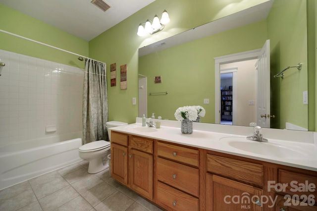 1512 Calvin Hal Road, Lake Wylie, SC 29710