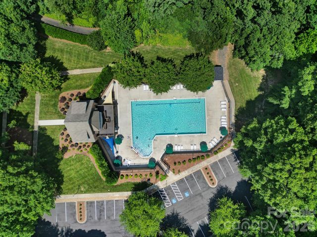 1512 Calvin Hal Road, Lake Wylie, SC 29710