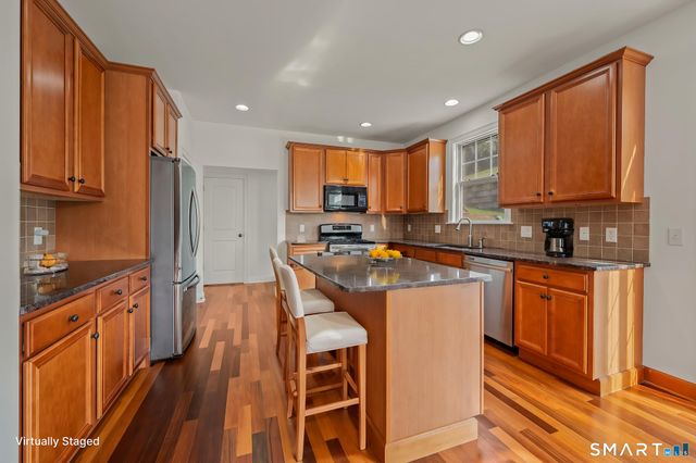 5 Rolling Hills Drive, Seymour, CT 06483