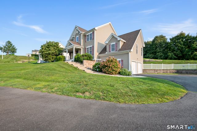 5 Rolling Hills Drive, Seymour, CT 06483