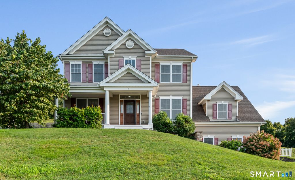 5 Rolling Hills Drive, Seymour, CT 06483