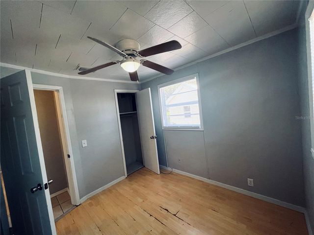 5237 1ST STREET, Zephyrhills, FL 33542