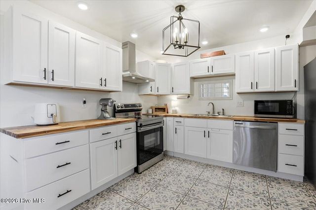 205 W South Street, Fremont, NC 27830