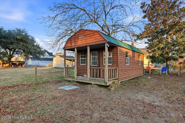 205 W South Street, Fremont, NC 27830