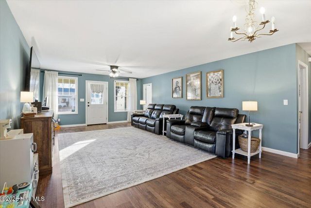 205 W South Street, Fremont, NC 27830