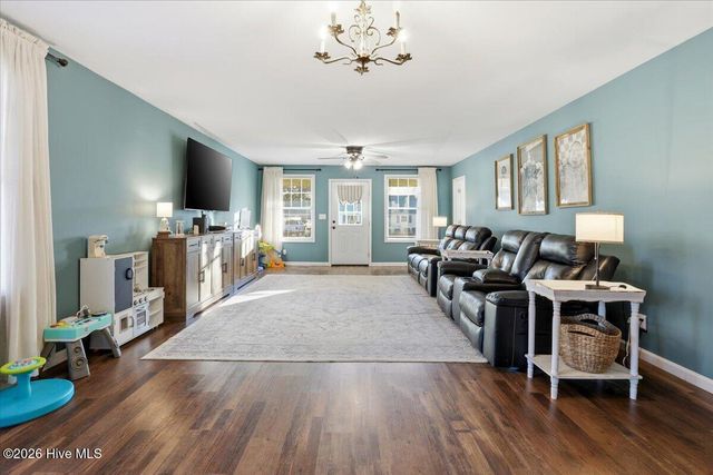 205 W South Street, Fremont, NC 27830