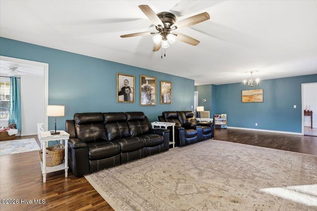 205 W South Street, Fremont, NC 27830