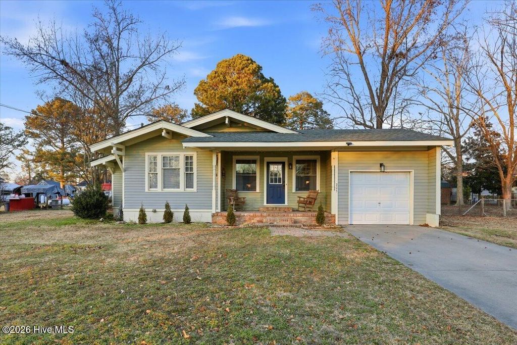 205 W South Street, Fremont, NC 27830