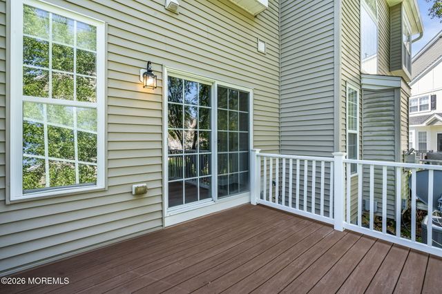 30 Brookfield Drive, Jackson, NJ 08527