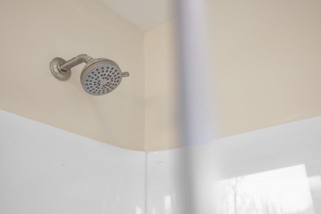 1726 MOUNTAIN VALLEY RD, Keezletown, VA 22832