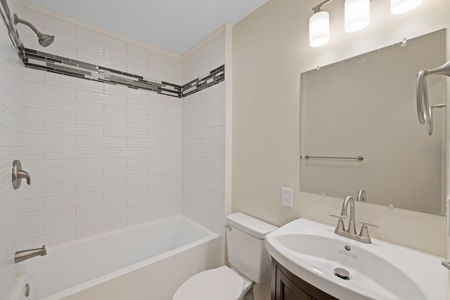 1726 MOUNTAIN VALLEY RD, Keezletown, VA 22832