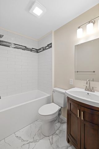 1726 MOUNTAIN VALLEY RD, Keezletown, VA 22832