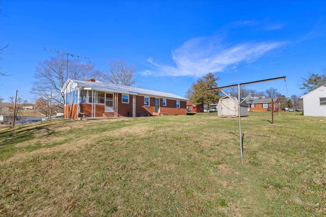 1726 MOUNTAIN VALLEY RD, Keezletown, VA 22832