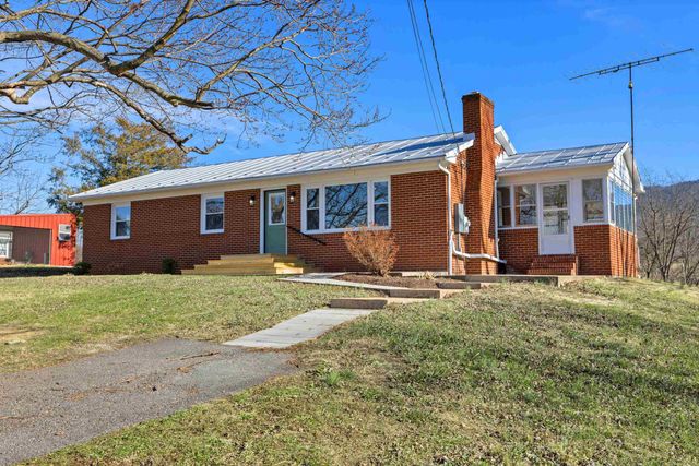1726 MOUNTAIN VALLEY RD, Keezletown, VA 22832