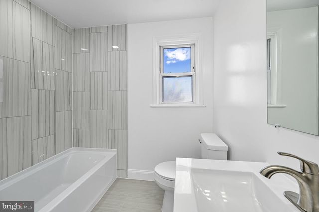 212 COAKLEY ST, Fredericksburg, VA 22401
