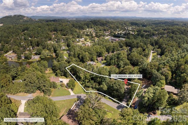 906 Indian Hill Road, Hendersonville, NC 28792